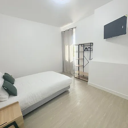 Han/Misafirhane Les Du Vignoble Pauillac