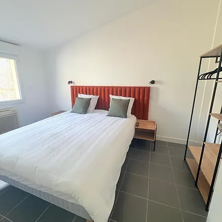 Les Du Vignoble * Pauillac