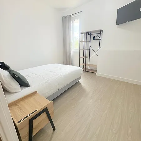 Les Du Vignoble * Pauillac