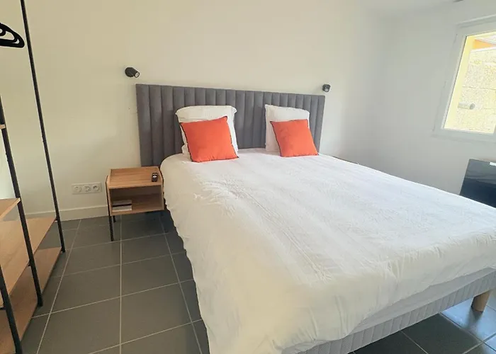 Les Du Vignoble * Pauillac