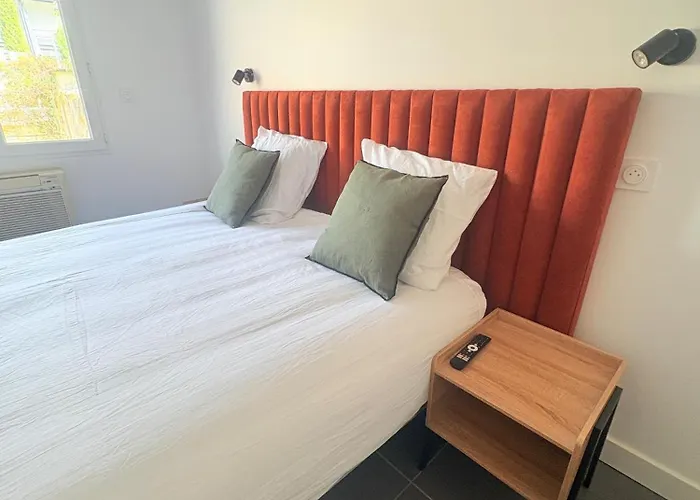 Les Du Vignoble Pauillac